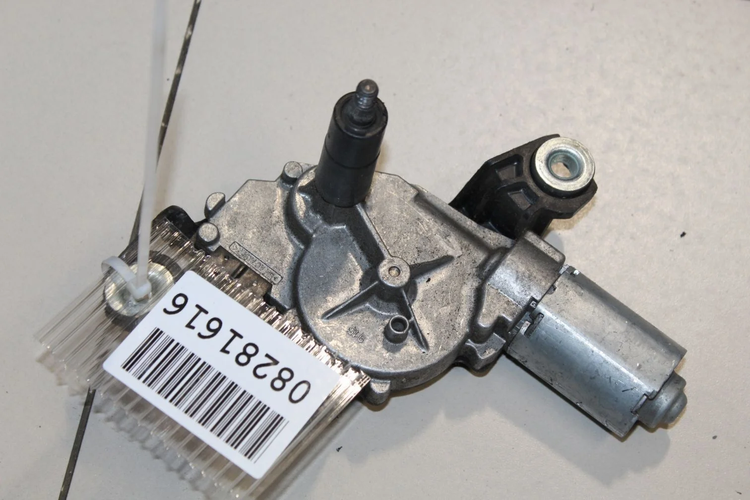 Моторчик стеклоочистителя заднего стекла для Volkswagen Golf 6 2009-2013