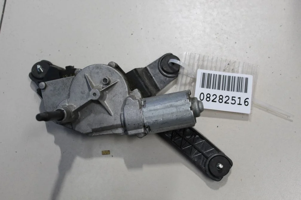 Моторчик стеклоочистителя заднего стекла для Hyundai i10 2007-2013