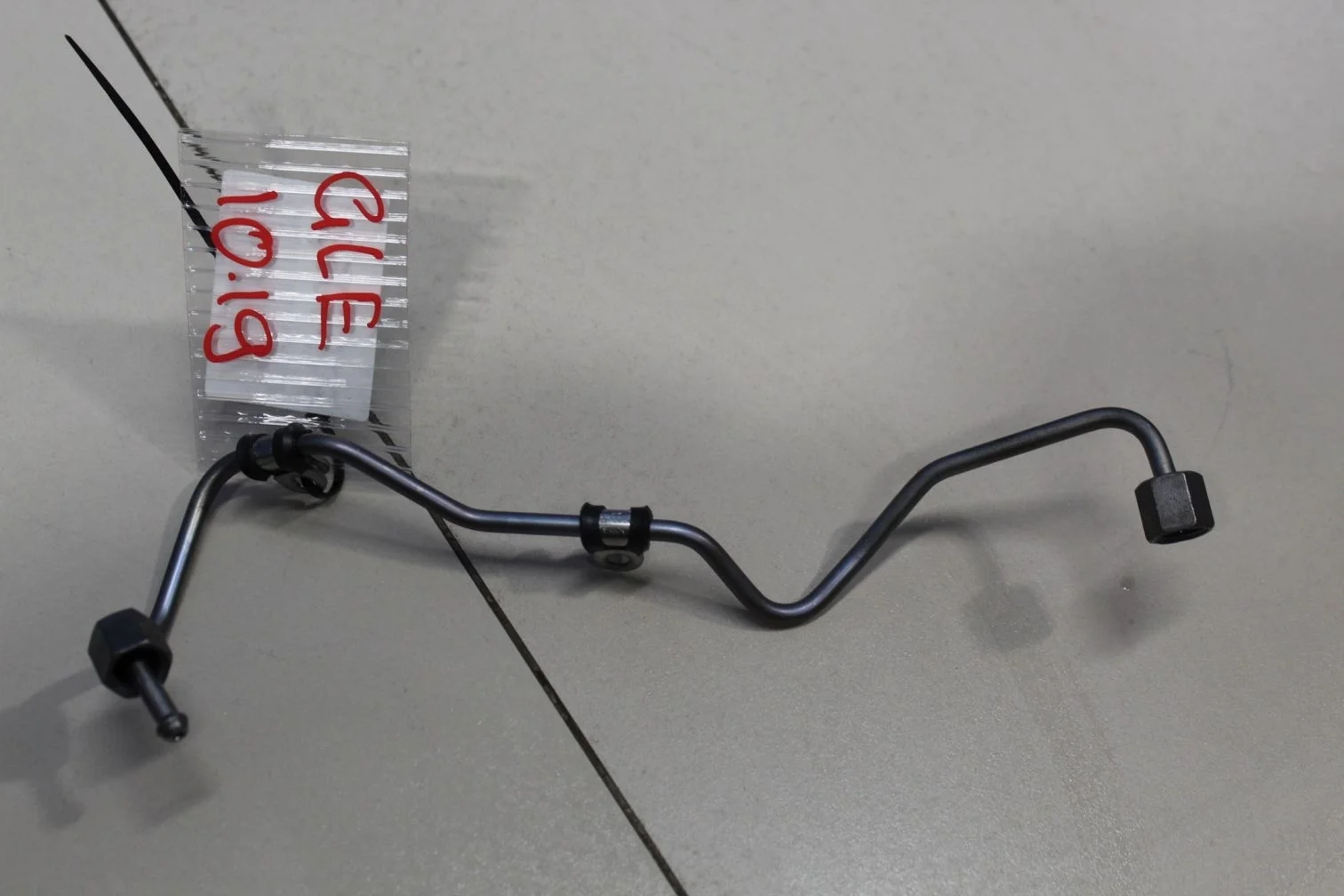 Трубка топливная для Mercedes M-klasse W166 ML GLE 2011-2018