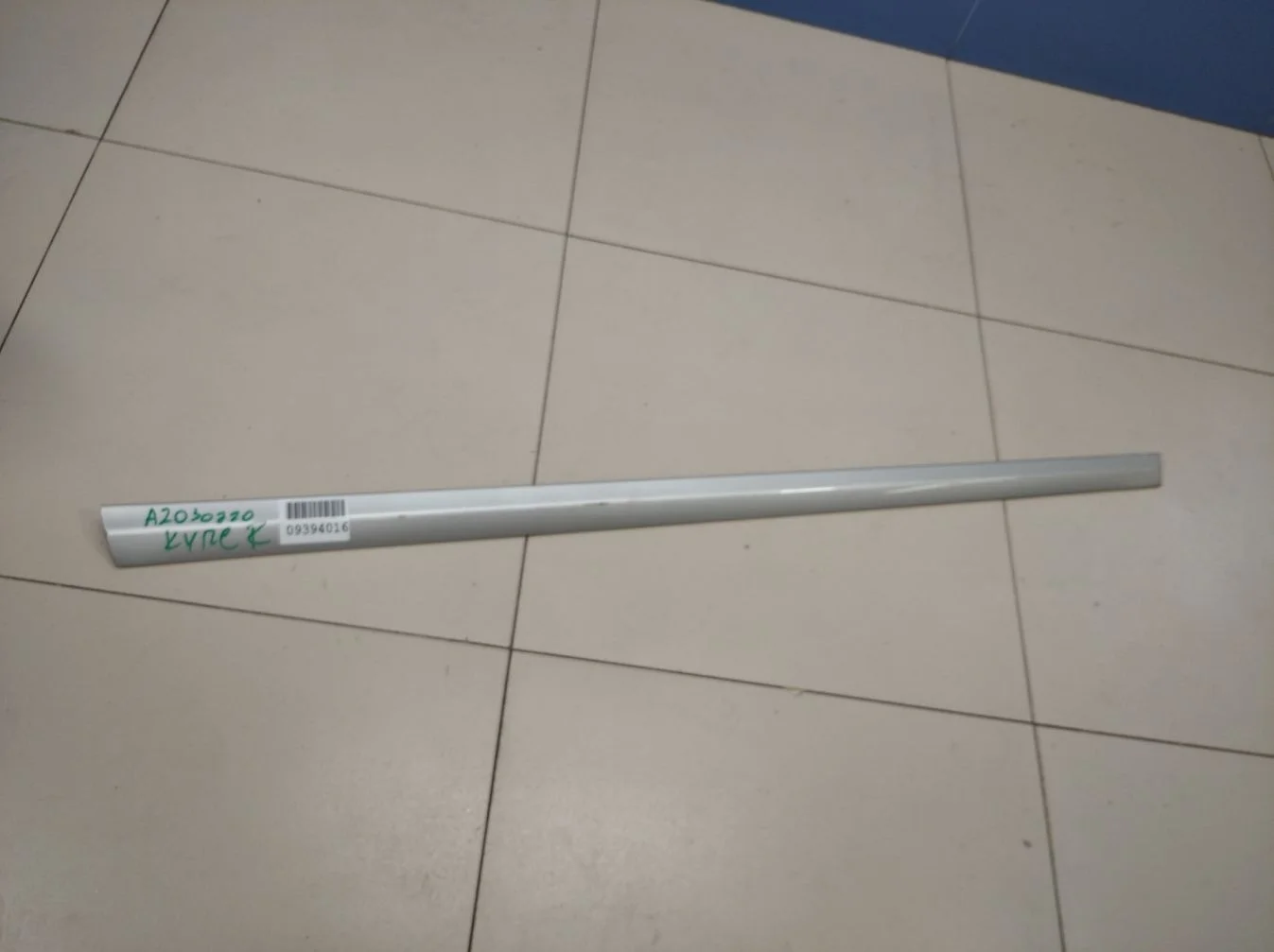 Молдинг двери правый передний для Mercedes CLC-Сlasse CL203 2008-