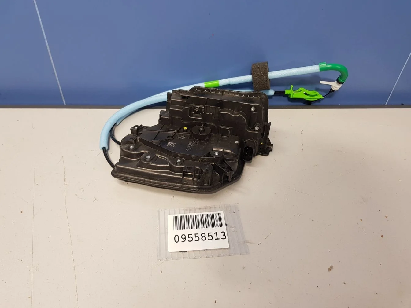 Замок двери задней правой для BMW X1 F48 2015-2023