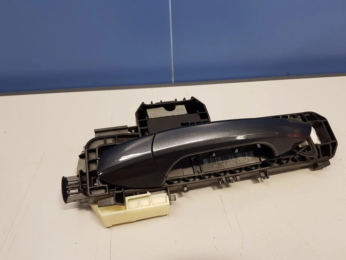 Ручка двери нaружная задняя левая для Mercedes E-klasse W212 2009-2016