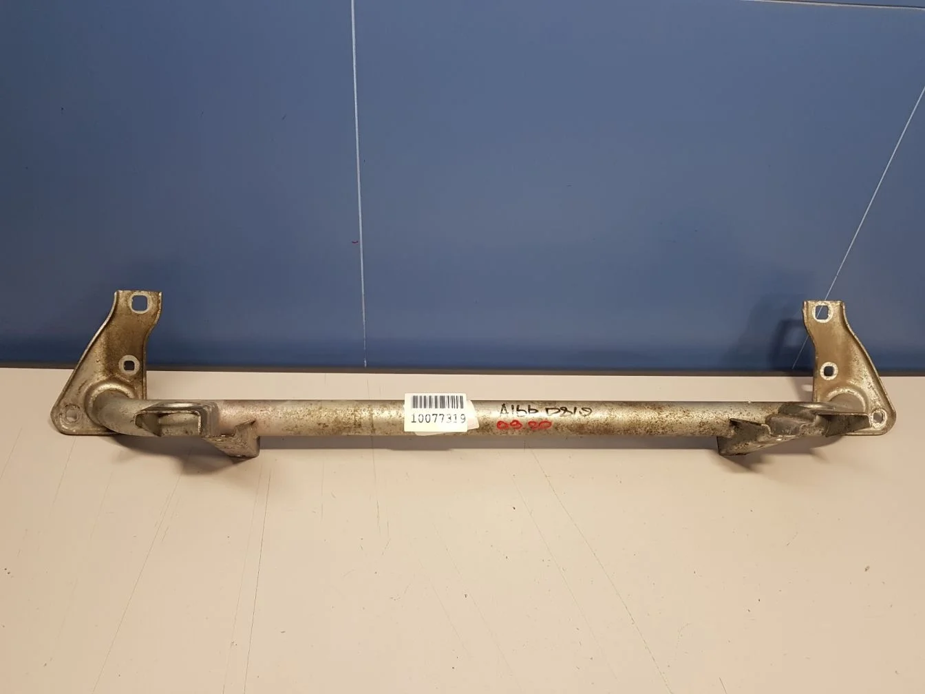 Усилитель бампера переднего для Mercedes GL-klasse X166 GL GLS 2012-