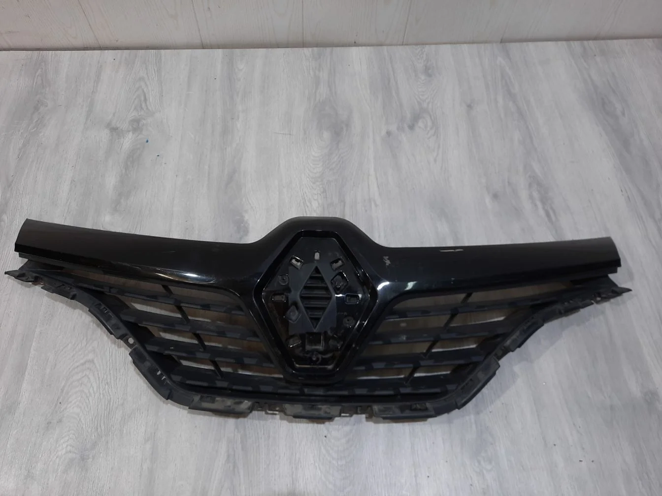 Решетка радиатора для Renault Kaptur 2016-