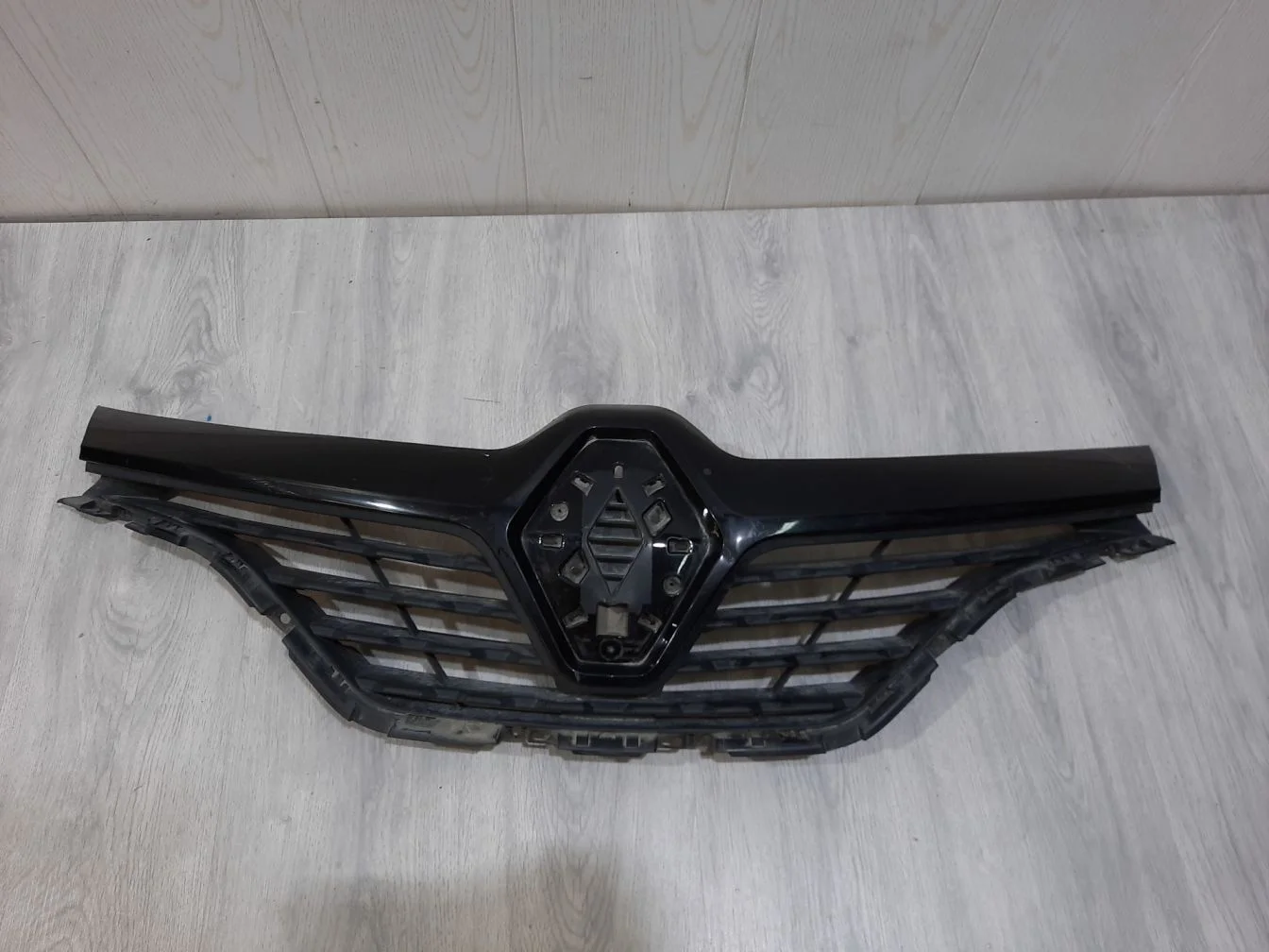 Решетка радиатора для Renault Kaptur 2016-