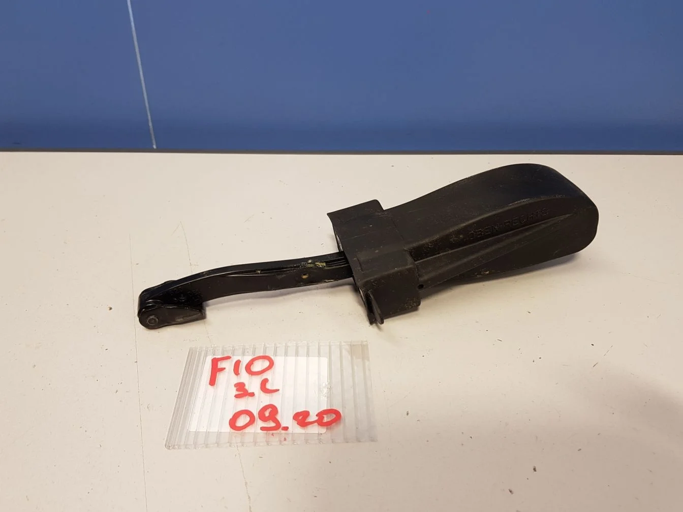 Ограничитель двери задней для BMW 5 F10 2009-2017