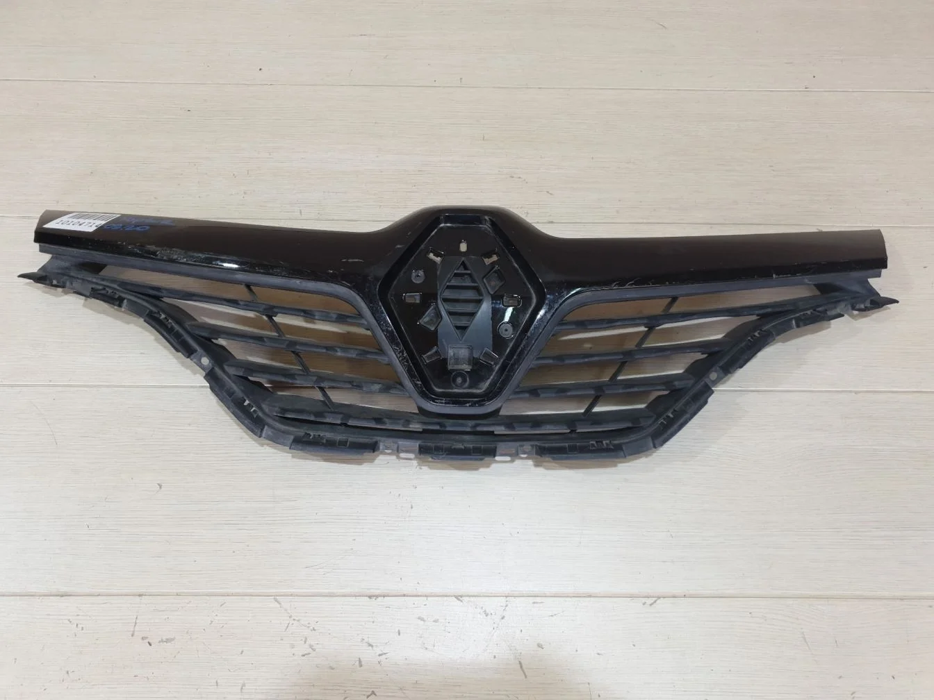 Решетка радиатора для Renault Kaptur 2016-