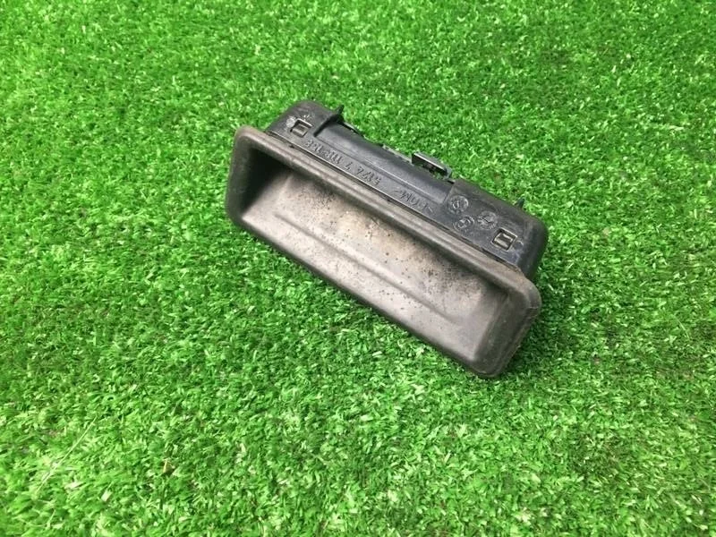 Кнопка открытия багажника BMW E60