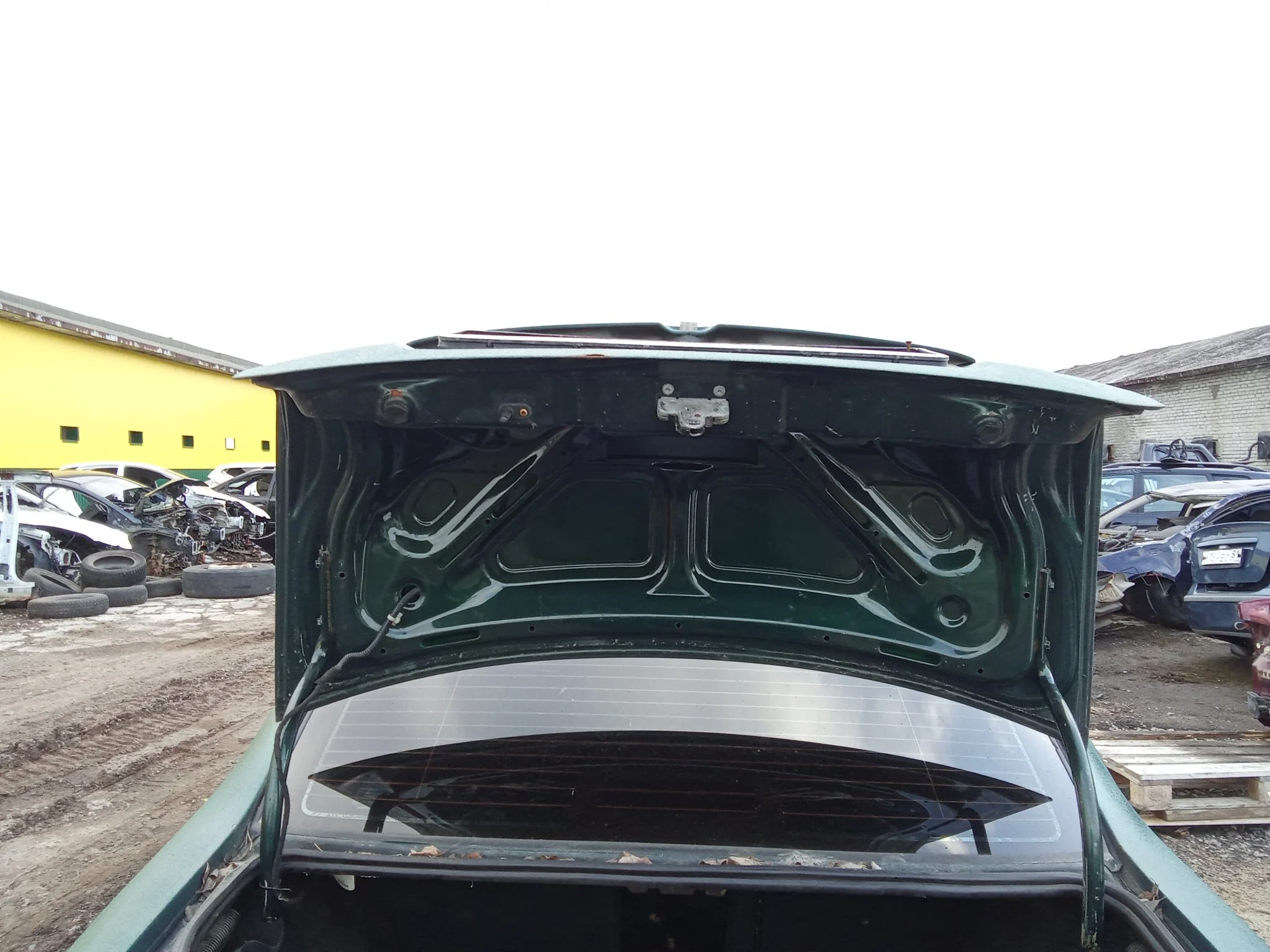 Продажа Opel Vectra 1.8 (115Hp) (X18XE) FWD MT по запчастям