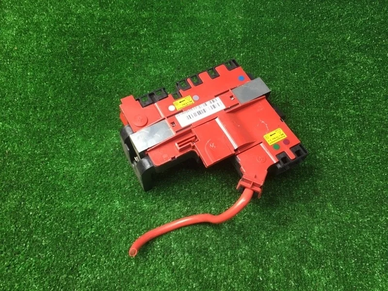 Блок предохранителей BMW F10