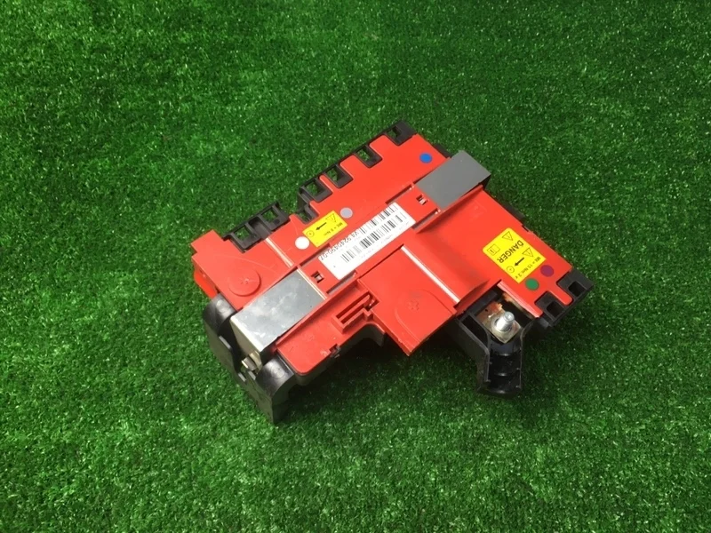 Блок предохранителей BMW M5 F10