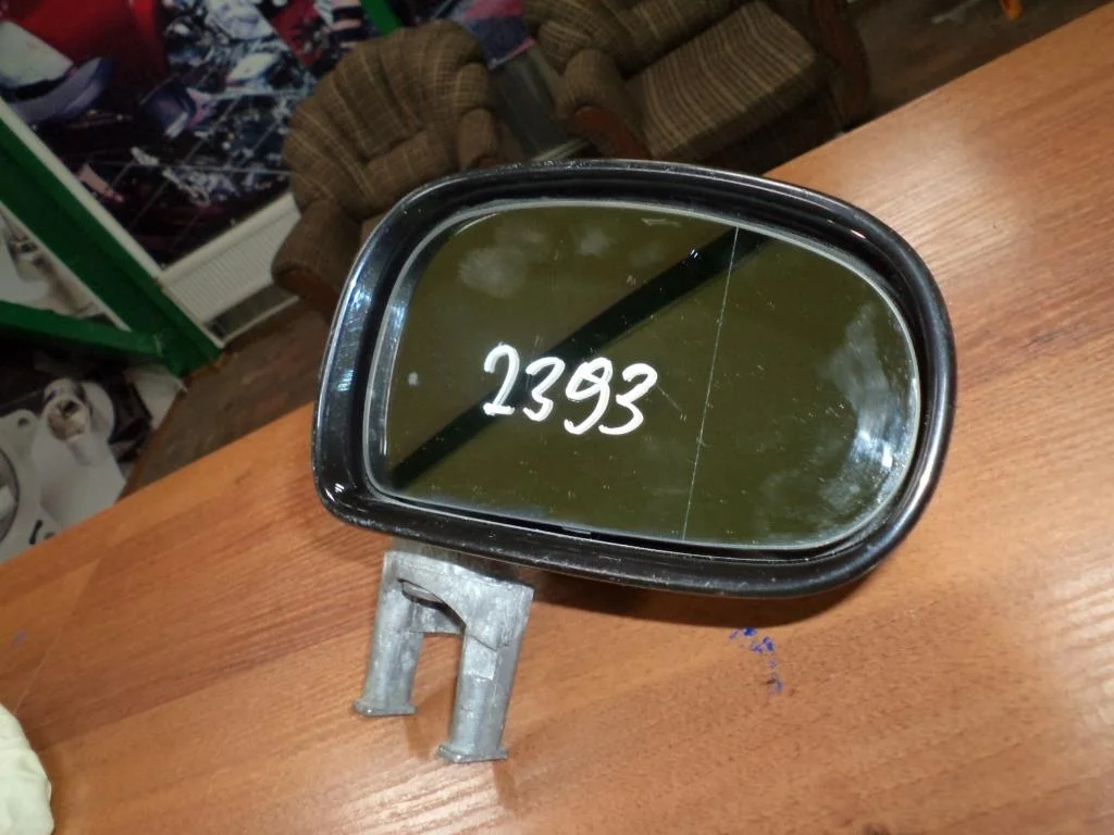 Зеркало правое Ауди ТТ Audi TT 1999-2006 8N0857528