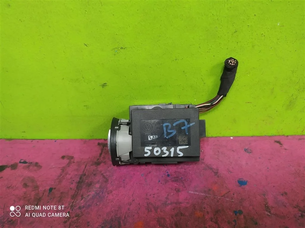 Замок зажигания VW Passat B6 B7 CC 3C0905843AA