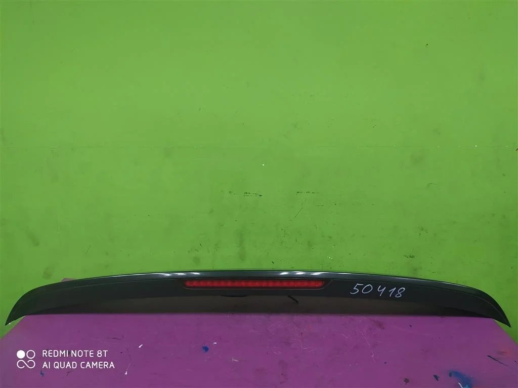 Спойлер крышки багажника Audi Q7 2007-2015 ориг