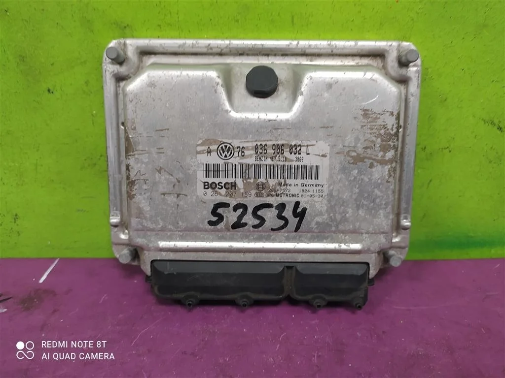 Блок управления двигателя VW Golf 4 Bora 1,4 AXP