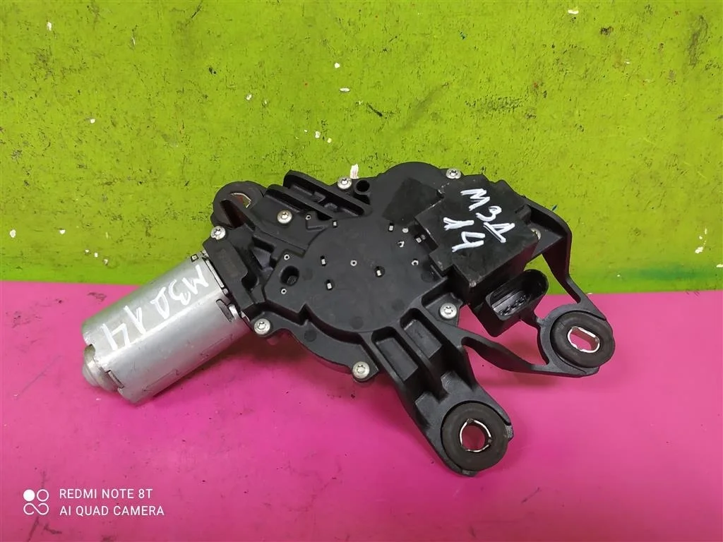 Моторчик заднего дворника Golf 6 Plus Polo Touran