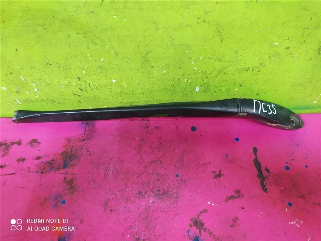 Поводок дворника левый Audi A8 D3 2002-2010