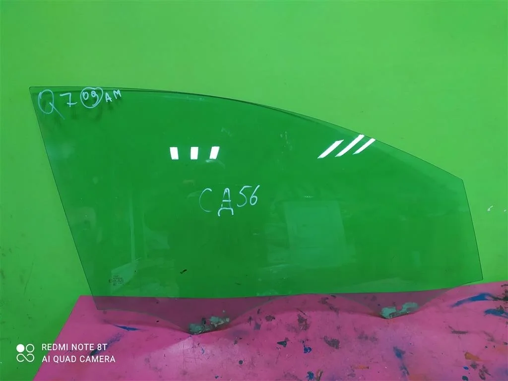 Стекло двери переднее правое Audi Q7 1 2001-2007