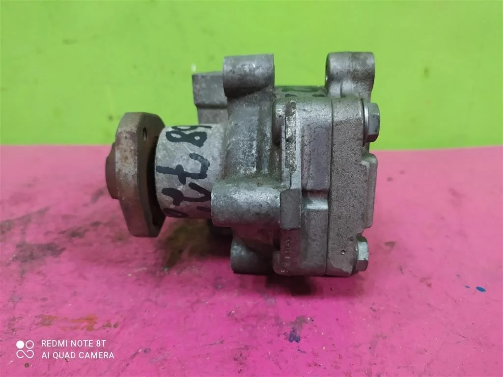 Насос Гура VW Jetta 6 2011-2018 2,0 CBPA CKJA