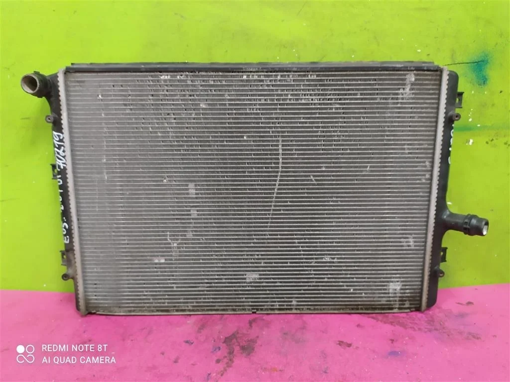 Радиатор двигателя VW Golf Jetta 5 6 Caddy 1,6 2,0