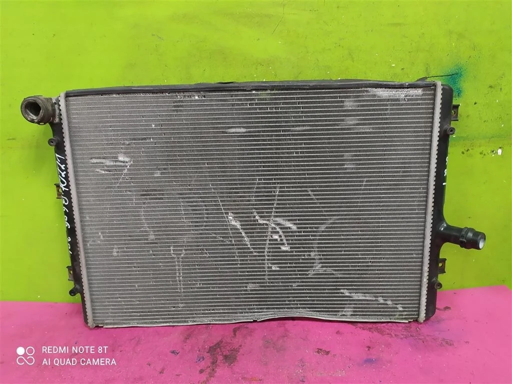 Радиатор двигателя VW Golf Jetta 5 6 Caddy 1,6 2,0