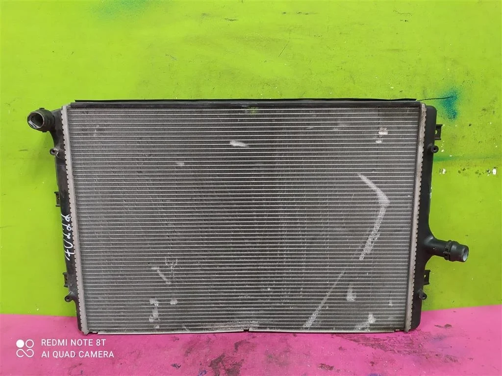 Радиатор двигателя VW Passat B6 B7 CC 2,0 BPY CBA