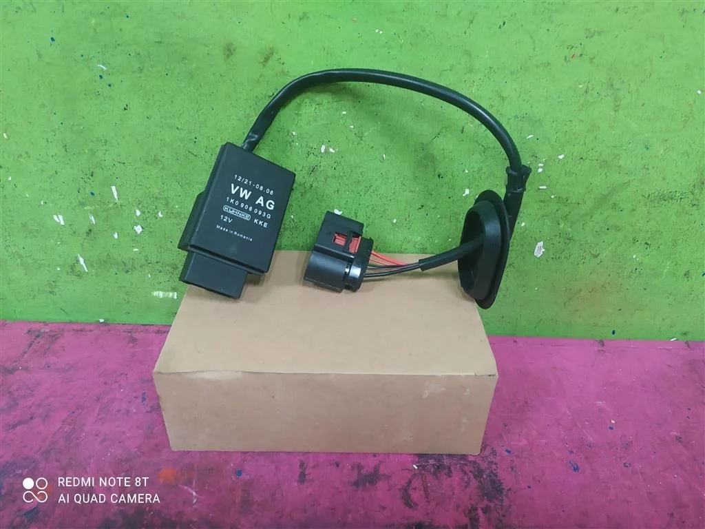 Блок управления бензонасоса Audi A1 A3 Golf 5 6