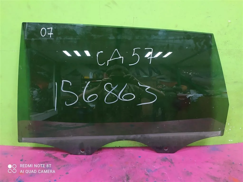 Стекло двери заднее левое Audi Q7 1 2001-2007