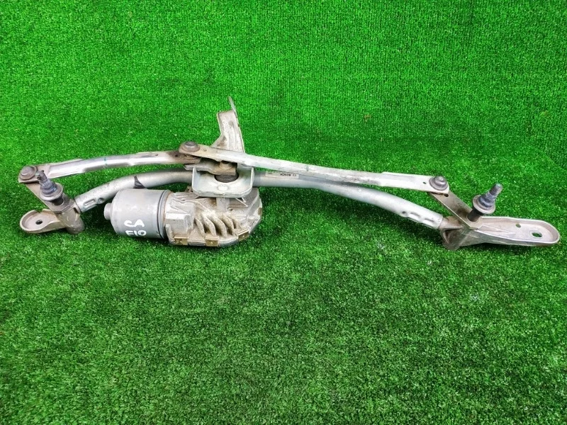 Трапеция стеклоочистителей BMW F10