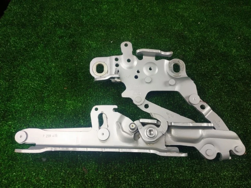 Петля капота BMW F30