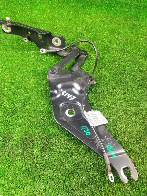 Петля капота BMW X5M E70