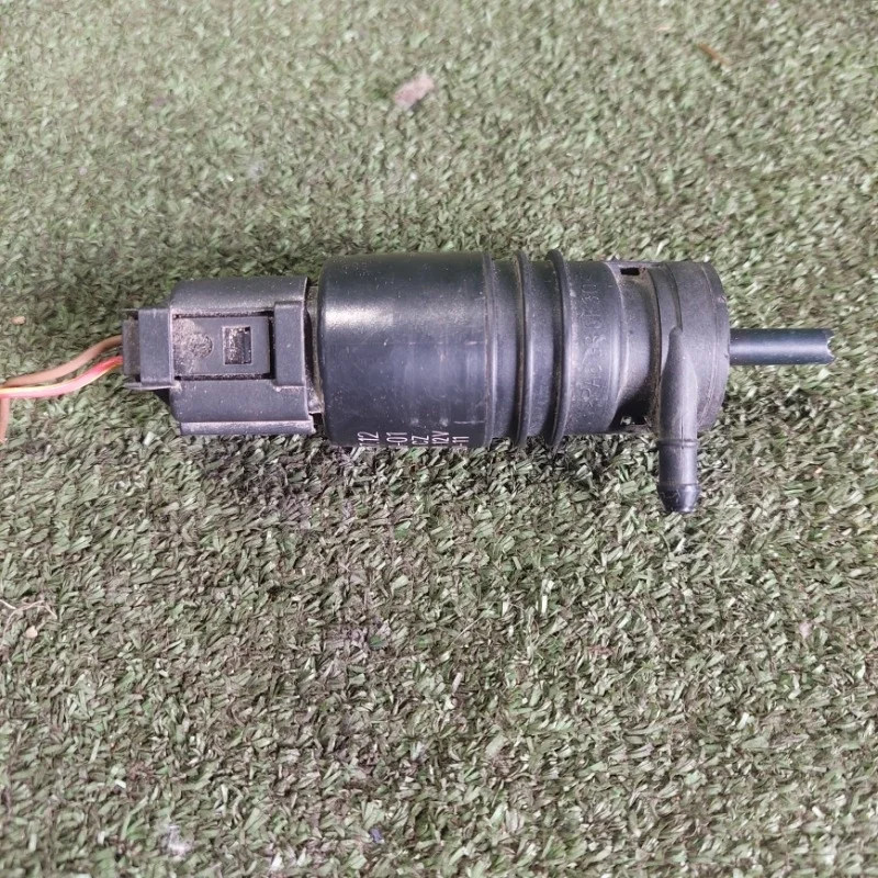 Моторчик стеклоочистителя BMW F10