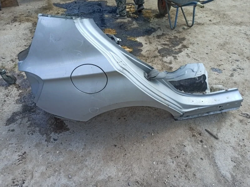 Четверть BMW F20