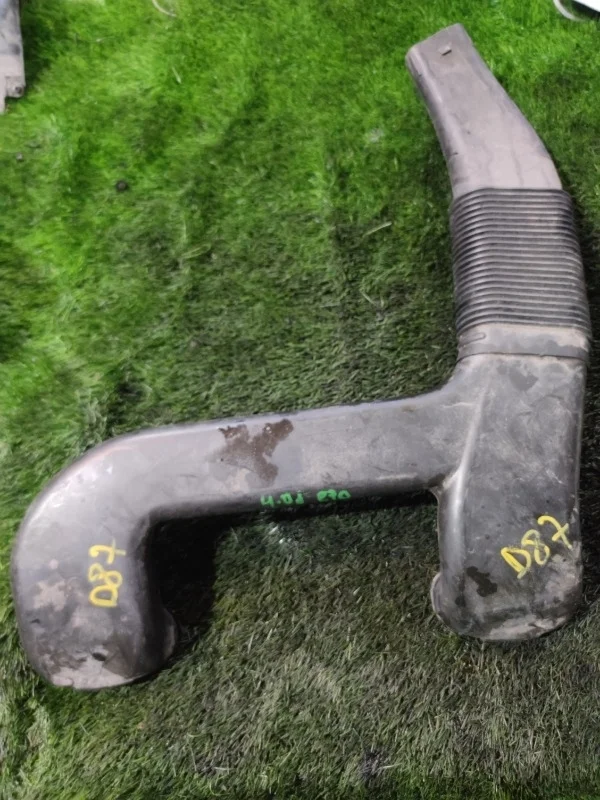 Воздуховод BMW X5 4.0D 2010 E70