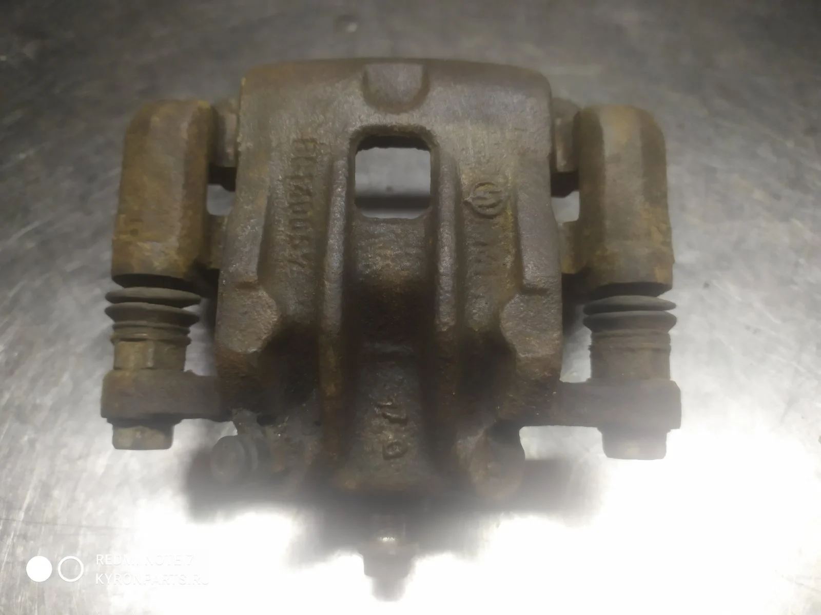 Суппорт тормозной SsangYong Actyon 2011 C200