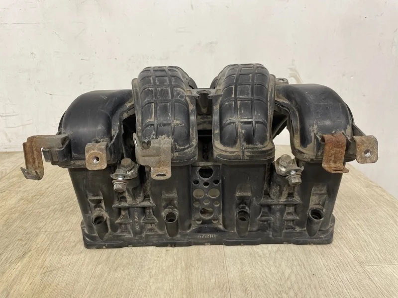 Коллектор впускной MITSUBISHI LANCER 10 2007 1540A069 CY CW GA GF 4B10