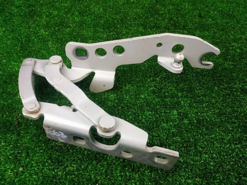 Петля капота BMW E63