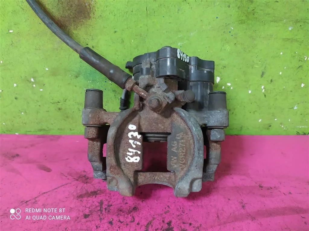 Суппорт задний левый Audi A3 8V Q2 TT Golf Karoq