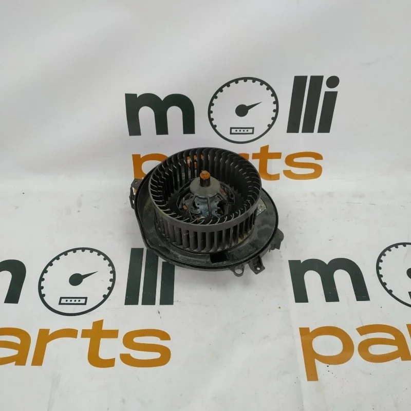 Моторчик печки Volkswagen Tiguan 2017