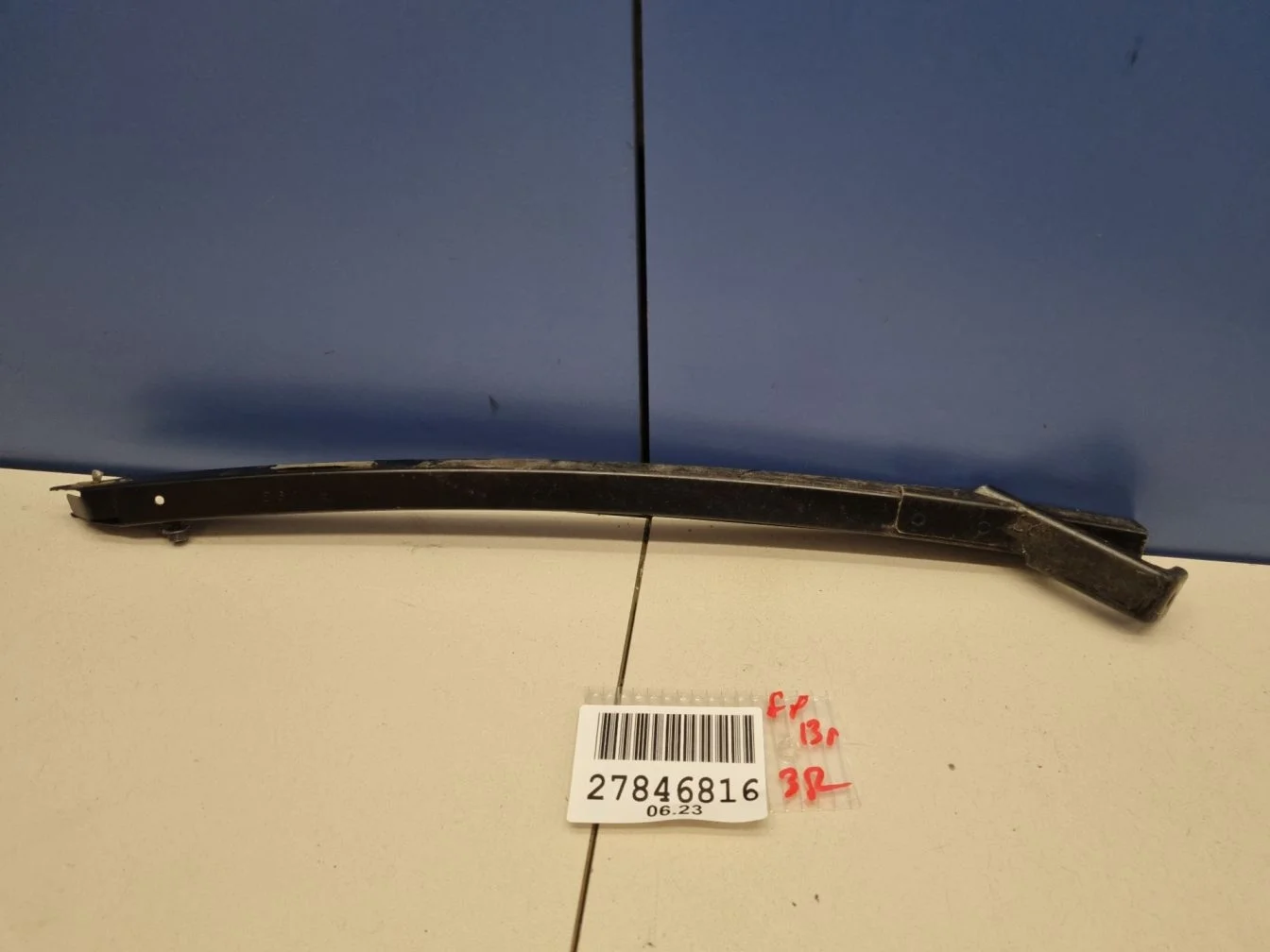 Направляющая стекла задней правой двери для Infiniti FX QX70 S51 2008-2017