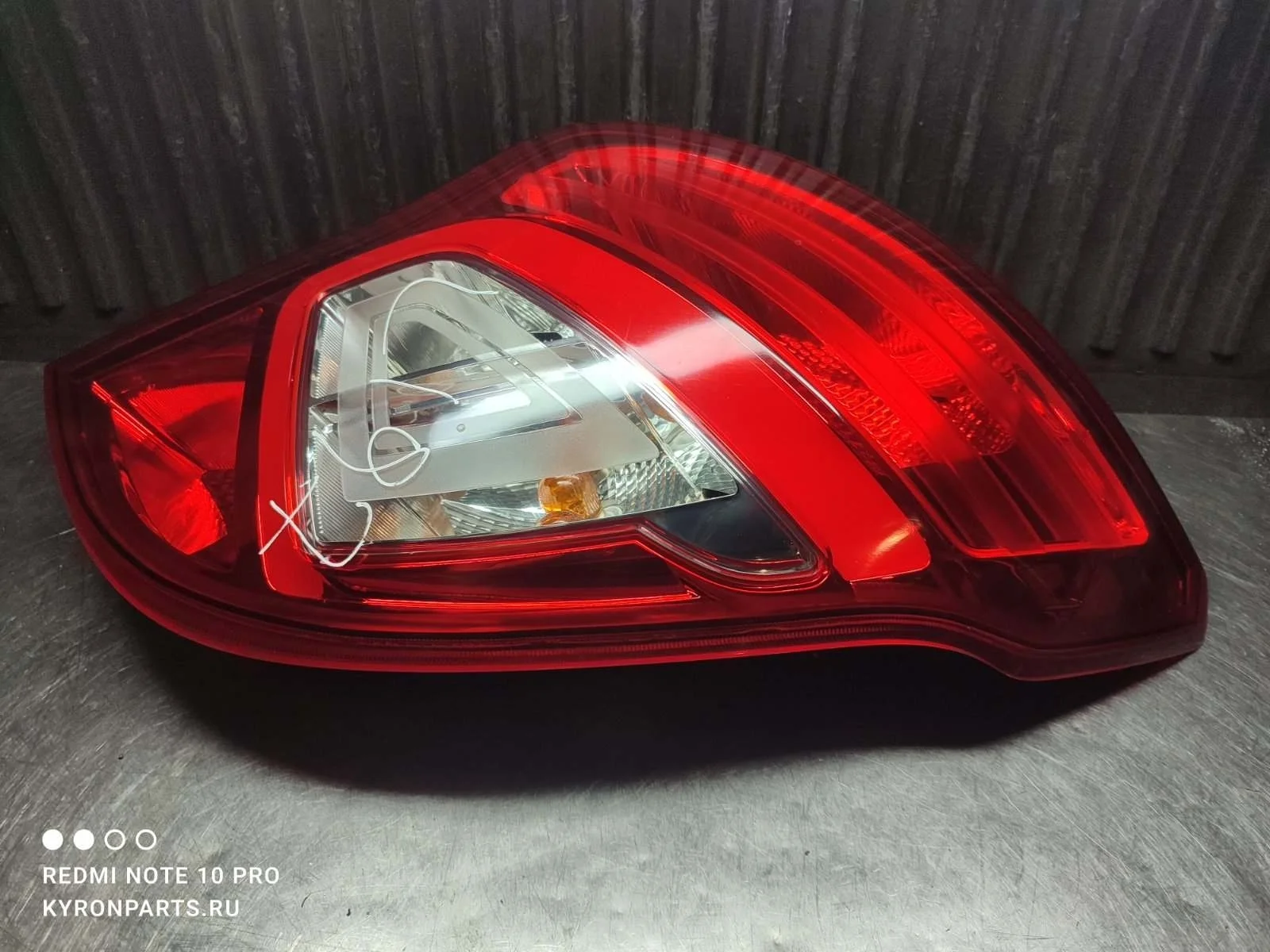 Фонарь SsangYong Actyon 2016 C200