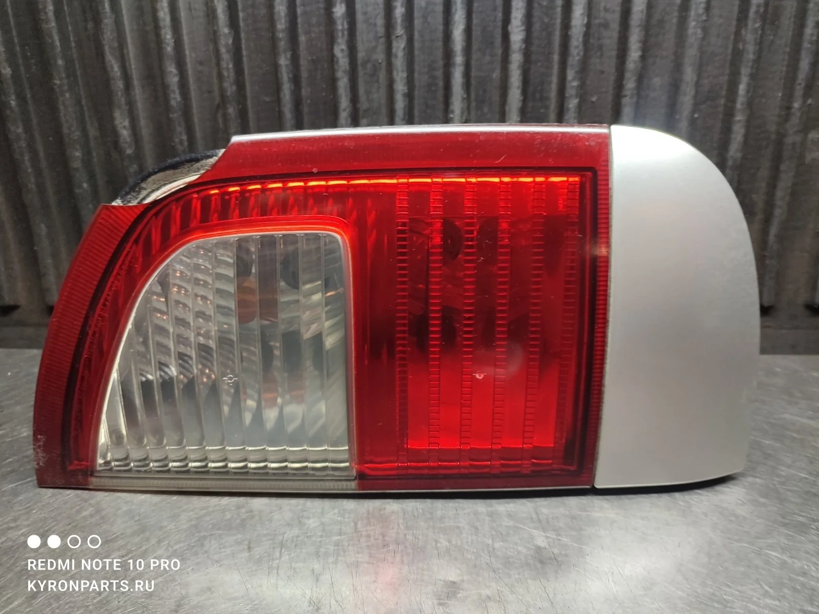 Фонарь SsangYong Kyron 2007 D100