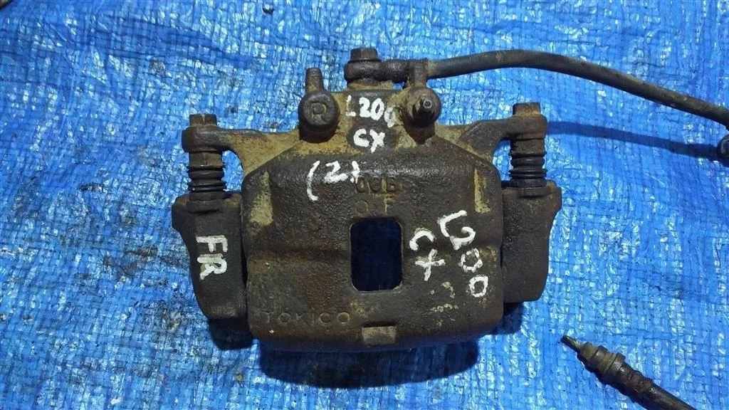 Б.у. суппорт MITSUBISHI L200 KB4T MITSUBISHI L200 KB4T