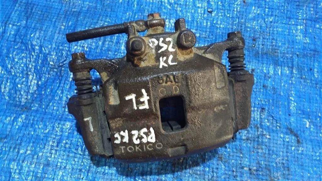 Б.у. суппорт MITSUBISHI PAJERO SPORT KH4W MITSUBISHI PAJERO SPORT KH4W