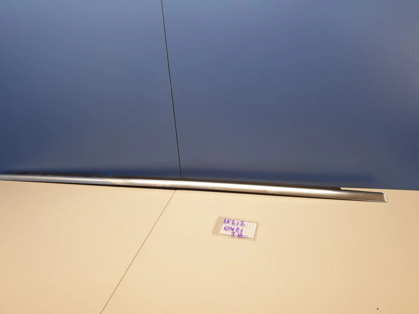 Молдинг стекла задней правой двери для Mercedes E-klasse W212 2009-2016