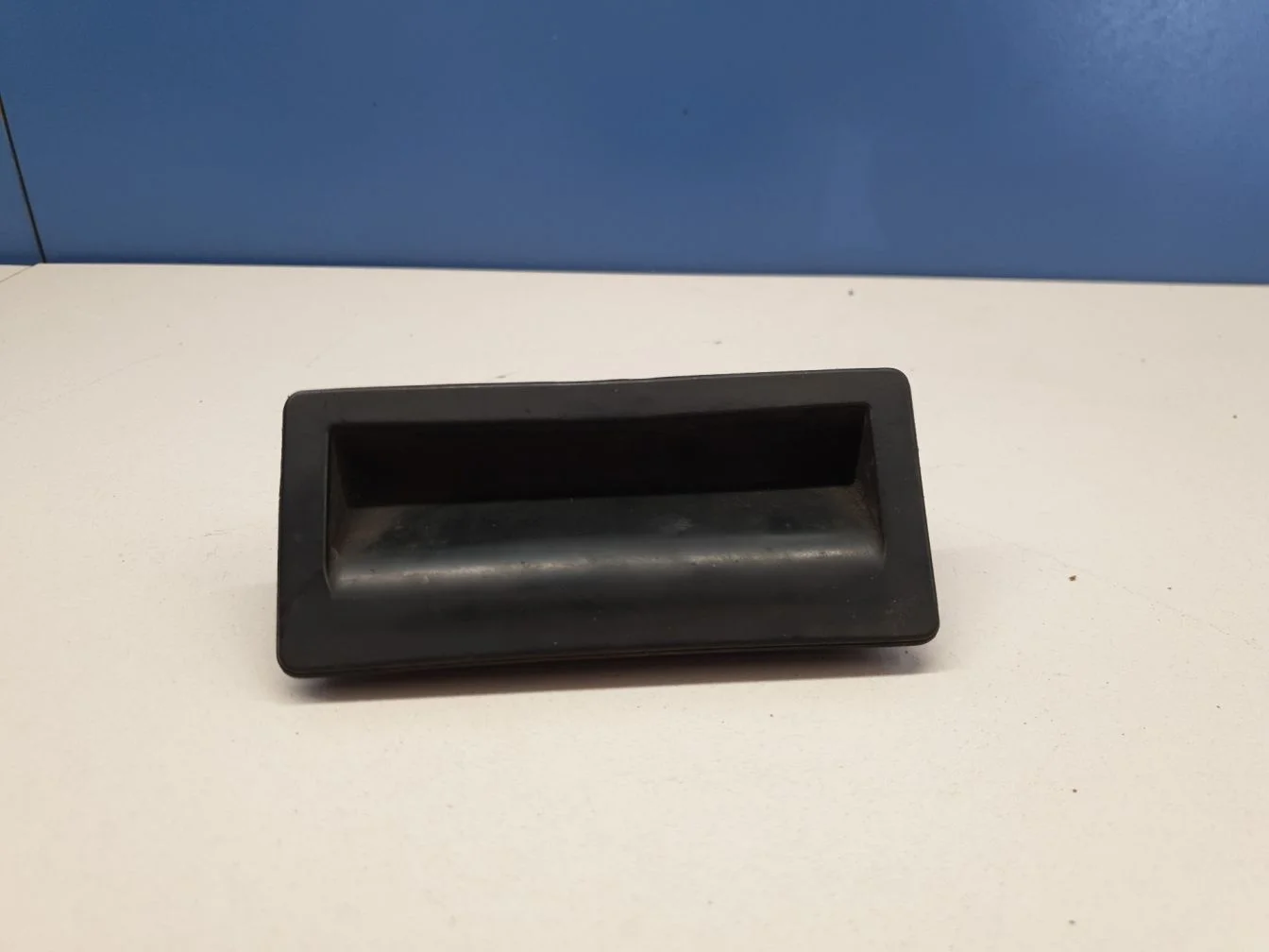 Кнопка открывания багажника для Audi A3 8V 2012-2020