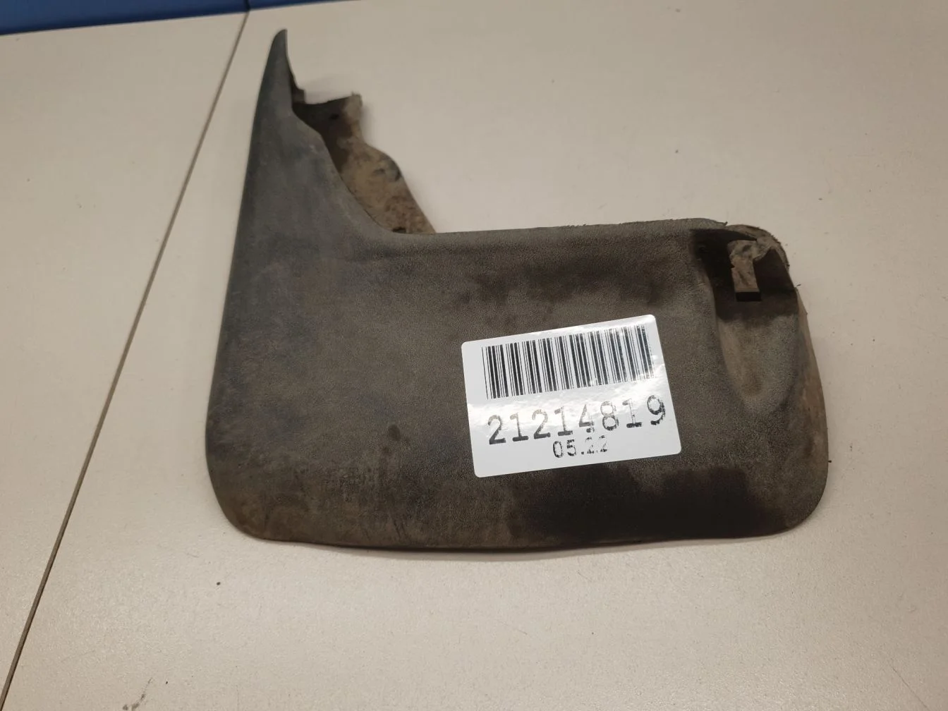 Брызговик передний левый для Land Rover Freelander 2007-2014