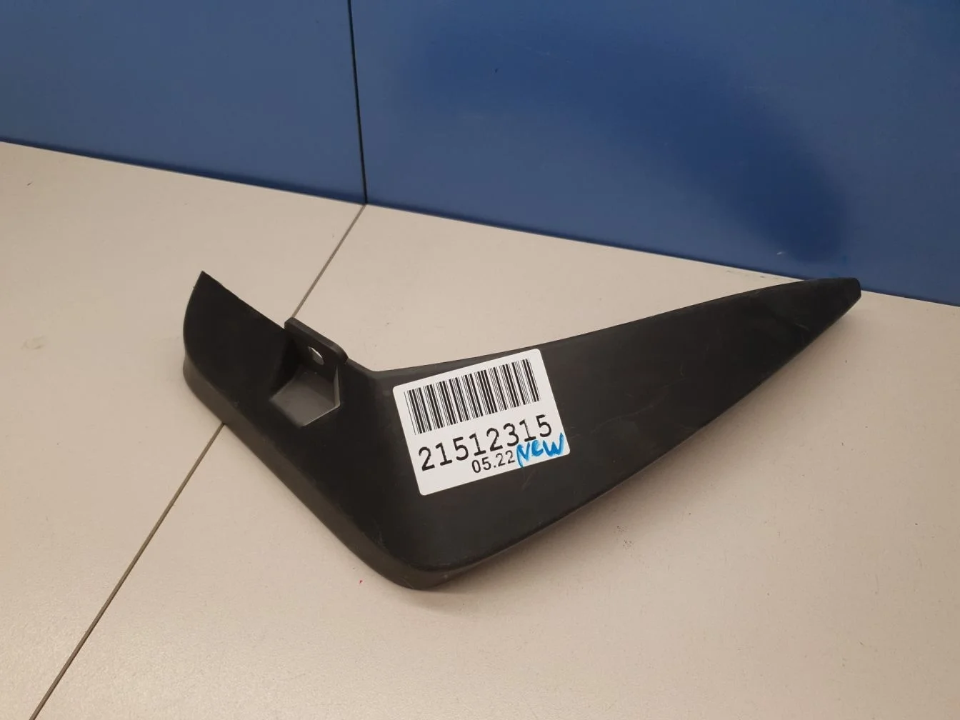 Брызговик задний правый для Renault Koleos HY 2008-2016