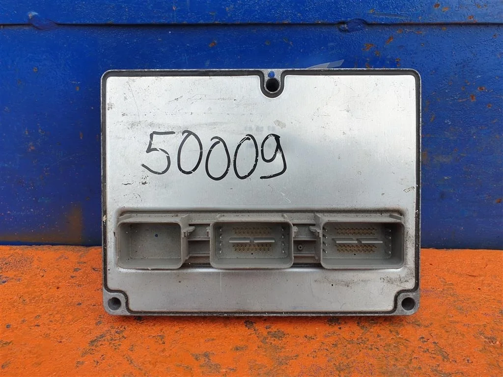 Блок управления двигателя Focus 2 C-Max 1,8 ESU121