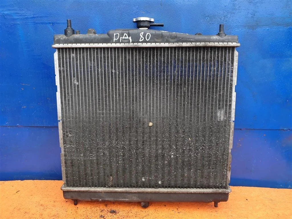 Радиатор двигателя Nissan Note E11 Ноут Е11 1,6